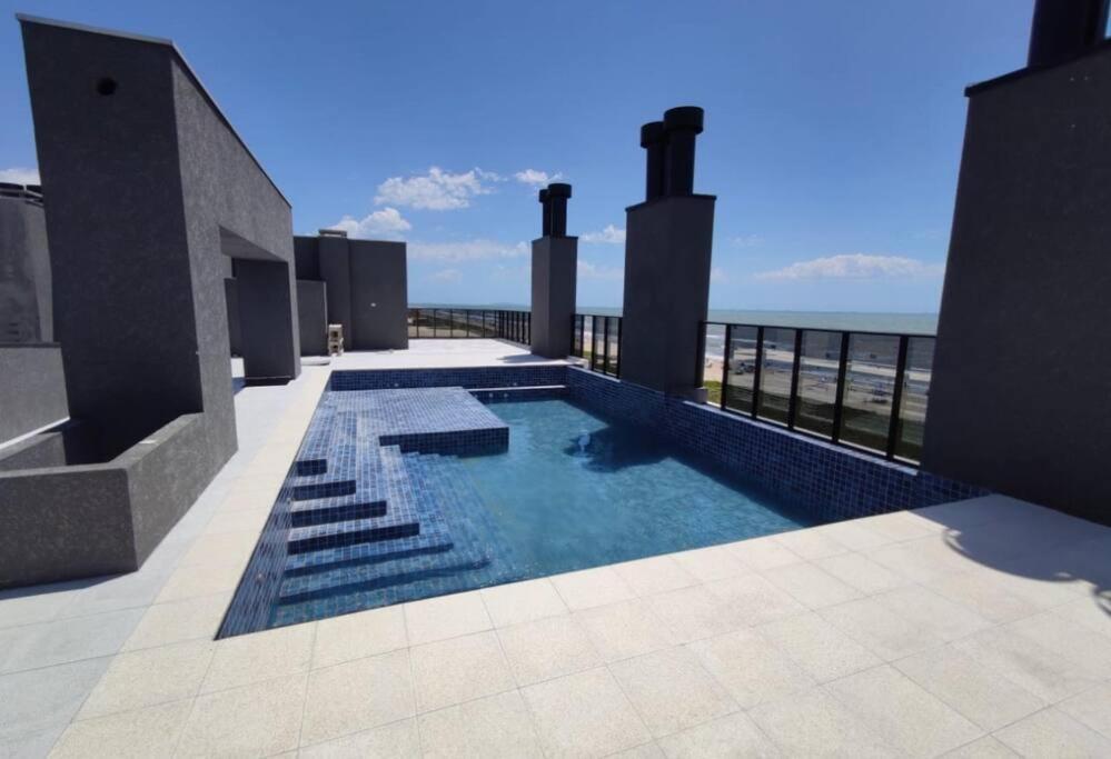106 Pe Na Areia Smart Costa Azul! *